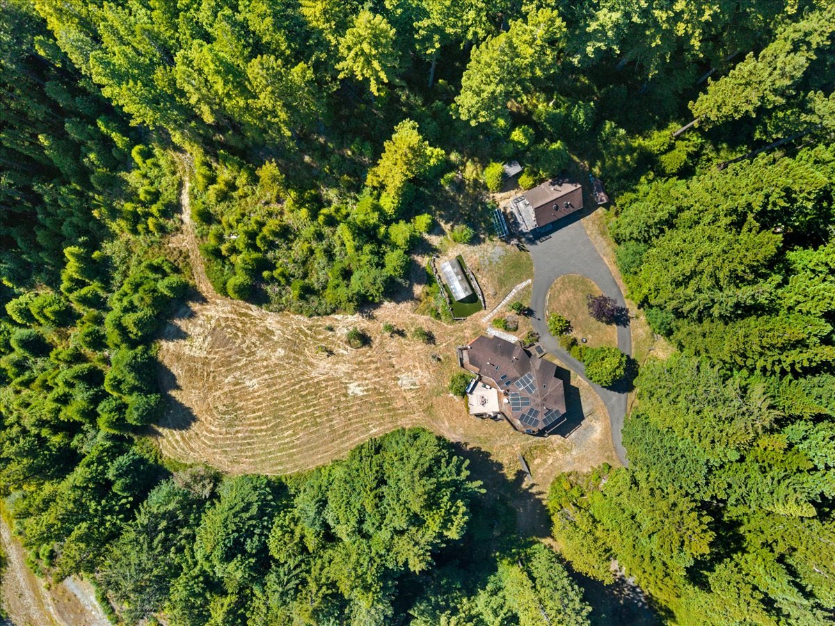 222 Simmons Ln, Arcata, CA — photo 4 of 102