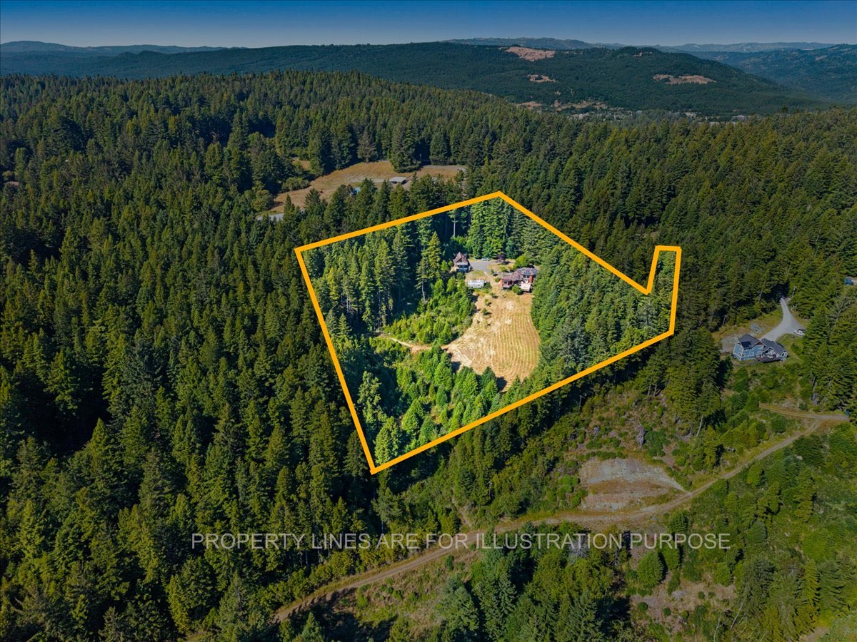 222 Simmons Ln, Arcata, CA — photo 5 of 102